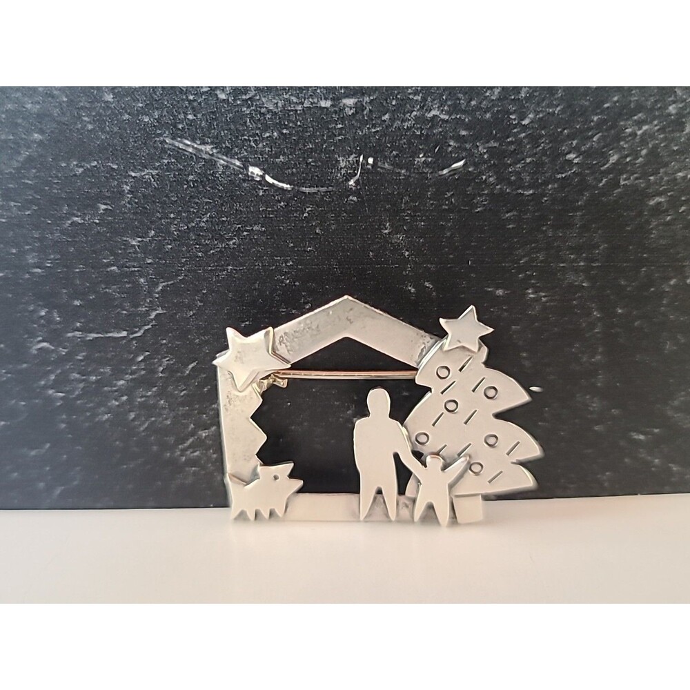 Far Fetched 925 Sterling Silver Christmas Scene Brooch Vintage